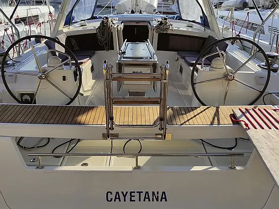Oceanis 48