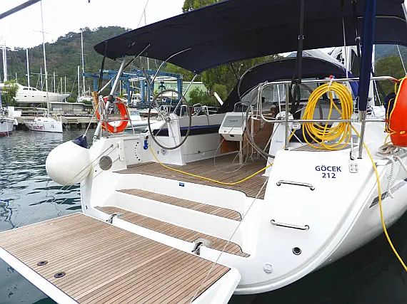Bavaria Cruiser 51