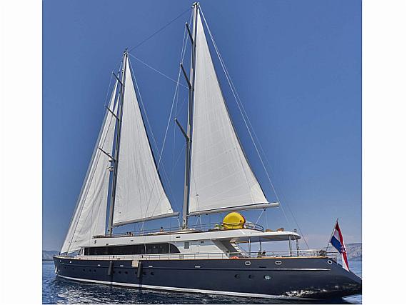 Luxury Sailing Yacht Dalmatino