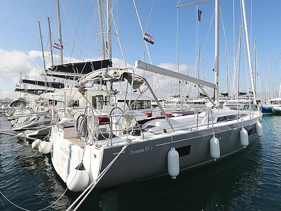 Oceanis 51.1