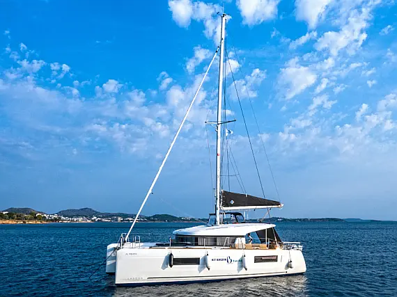 Lagoon 40