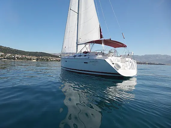 Oceanis 393 Clipper - Immagine esterna