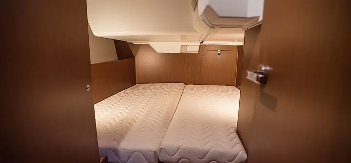 Oceanis 38.1 - 