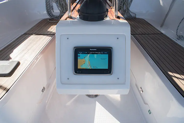 Bavaria Cruiser 37 - 
