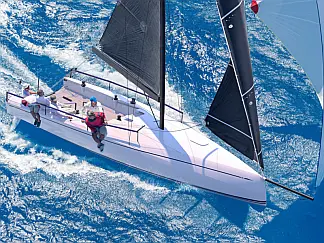 ClubSwan 36 - External image