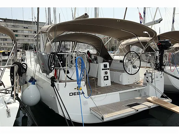 Sun Odyssey 410 - Immagine esterna