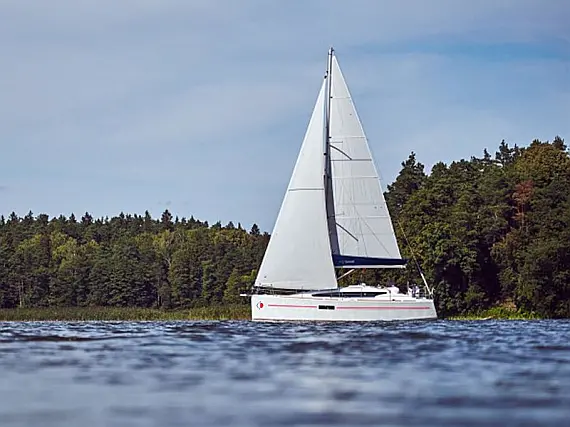 Sunsail Sun Odyssey 319