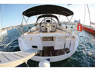Oceanis 37 - External image