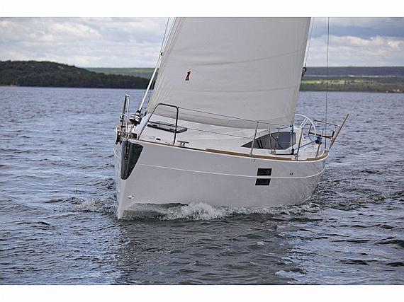 Elan 35 Impression