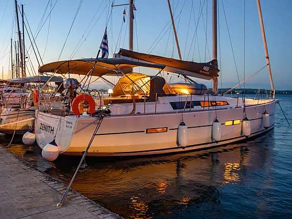 Dufour 460