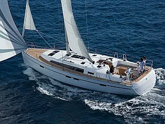 Bavaria Cruiser 46 - External image