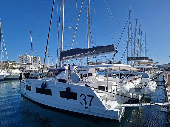 AVENTURA 37