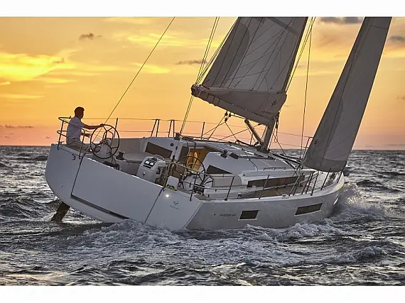 Sun Odyssey 440 - Immagine esterna