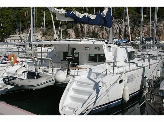 Lagoon 440 (2008)