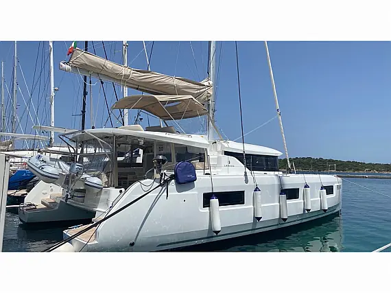 Lagoon 46