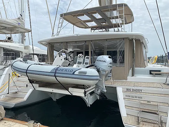 Lagoon 52F (5 cab)