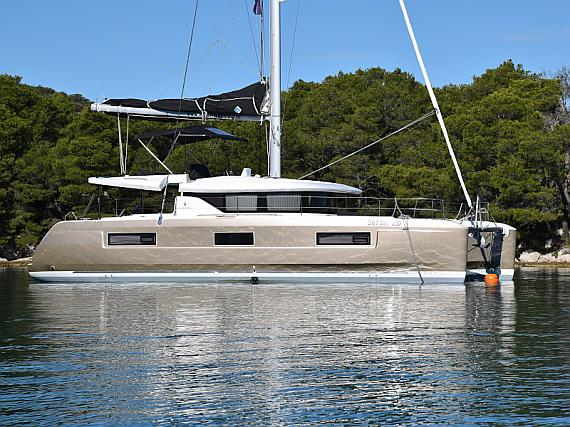 Lagoon 46 