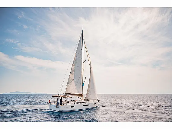 Sun Odyssey 440