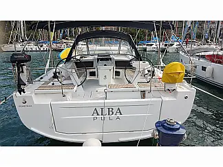 Oceanis 51.1 - External image
