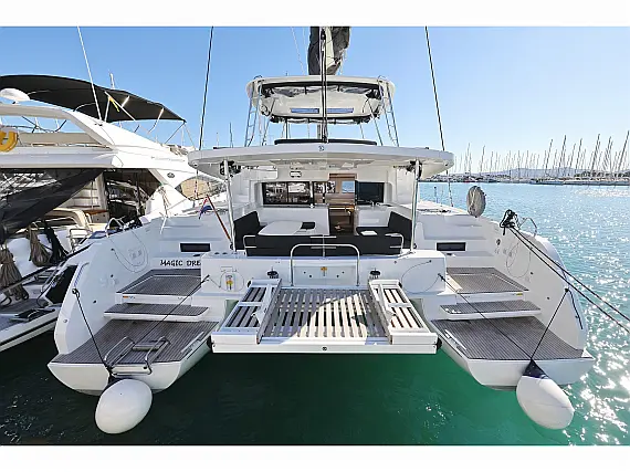 Lagoon 46