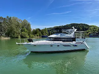 Bayliner 45 - External image