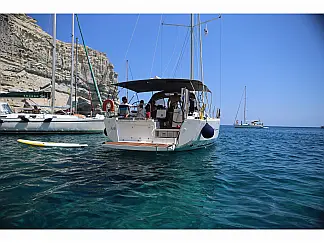 Dufour 460 - External image