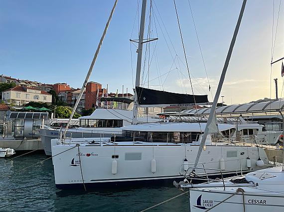 Lagoon 450 Sport