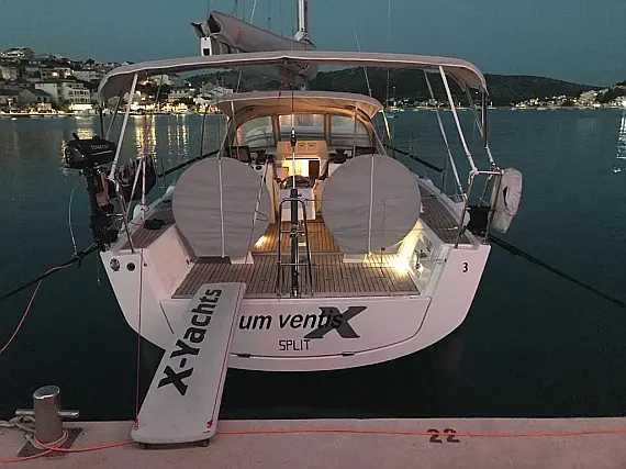 X-Yacht 4-3 - Immagine esterna