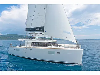 Lagoon 450  Fly A/C & GEN & WM - External image