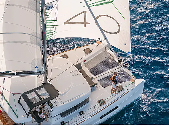 Lagoon 40