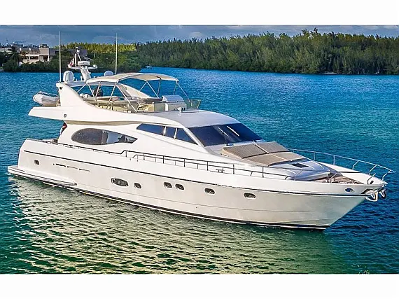 Ferretti 72