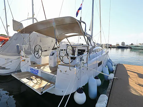 Sun Odyssey 410