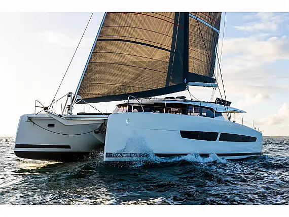 Aura 51 - Luxury Experience