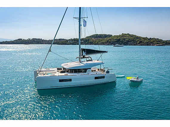 Lagoon 40 