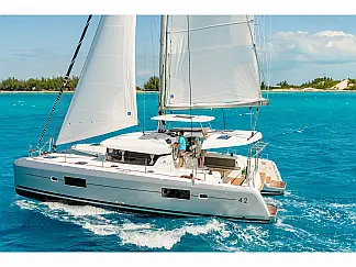 Lagoon 42  - External image