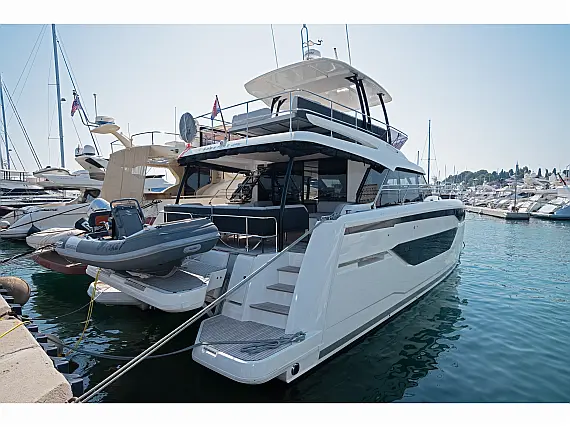 Prestige M48 