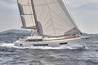 Sun Odyssey 490 - External image