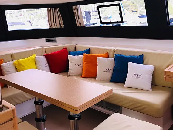 Dufour 48 Catamaran - Internal image