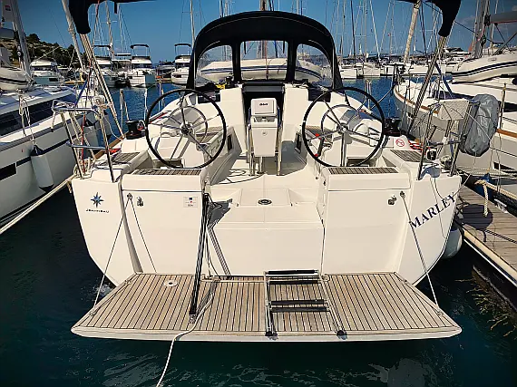 Sun Odyssey 419