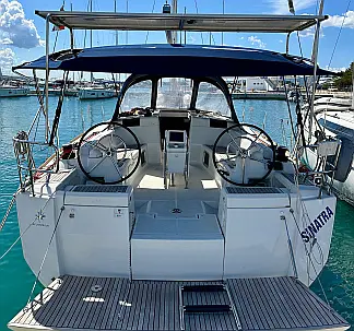 Sun Odyssey 449 - External image
