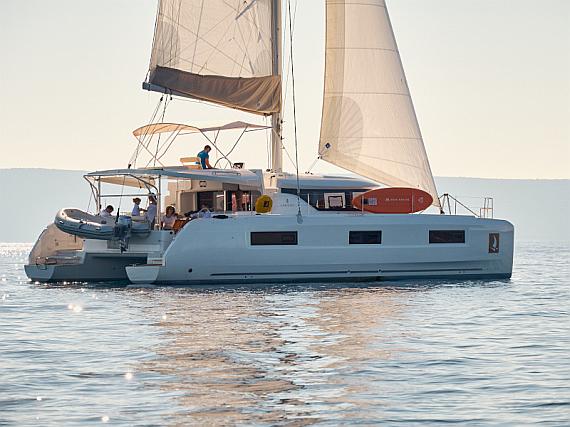 Lagoon 46 NEW