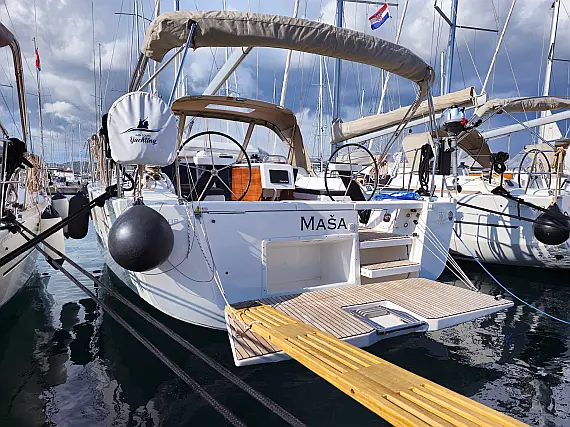 Dufour 390 Grand Large