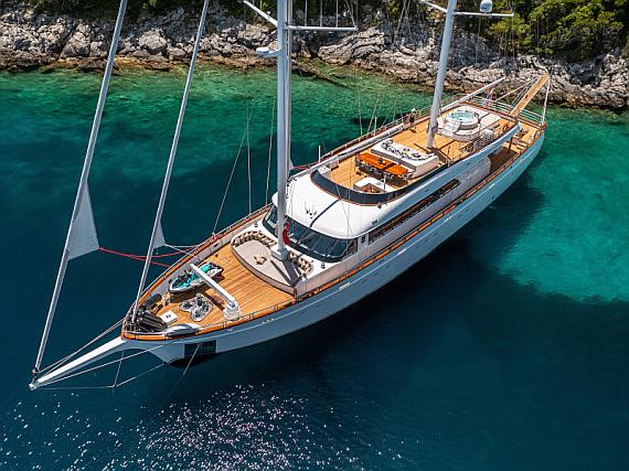 Luxury Sailing Yacht Love Story