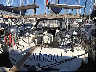 Sun Odyssey 519 - External image