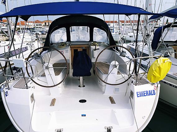 Bavaria Cruiser 37