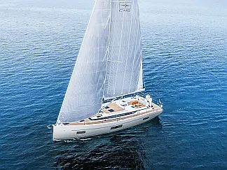 Bavaria C45 - External image
