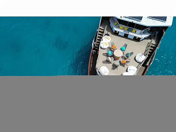 Custom build motoryacht