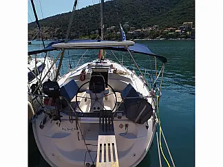 Bavaria Cruiser 33 - External image