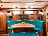 Dromor Triton 48 - Internal image