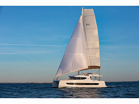 Bali 4.4 3 cab